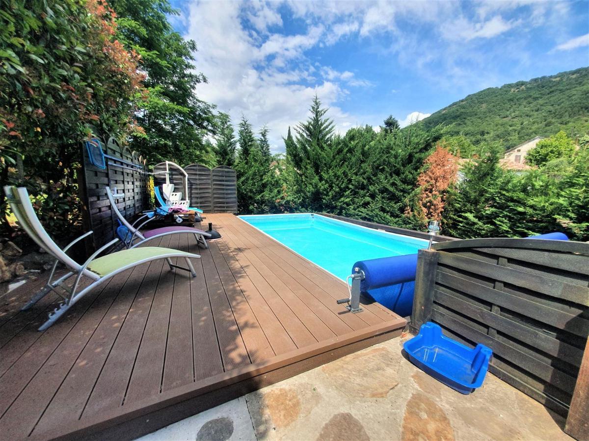 Mes Maisons Gardoises, Two Gites Sleeping 13 With Two Private Pools, Kids Room, Laundry, Disco, Free Wifi, Linen And Dog'S Are Welcome Gagnieres Экстерьер фото