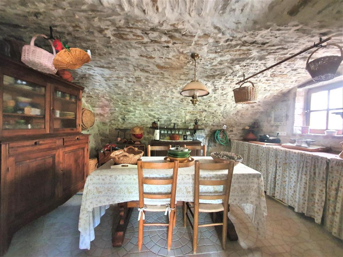Mes Maisons Gardoises, Two Gites Sleeping 13 With Two Private Pools, Kids Room, Laundry, Disco, Free Wifi, Linen And Dog'S Are Welcome Gagnieres Экстерьер фото