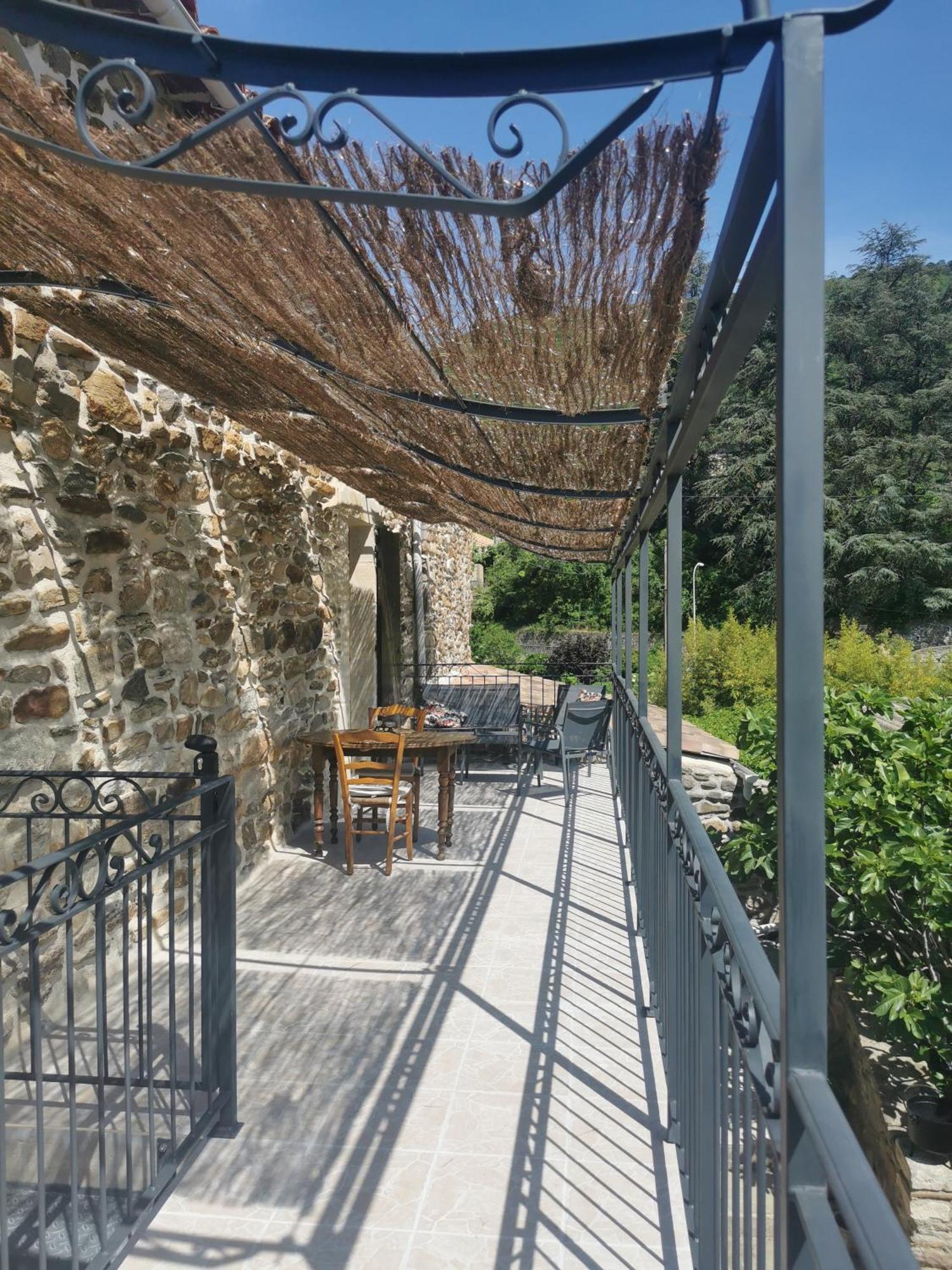 Mes Maisons Gardoises, Two Gites Sleeping 13 With Two Private Pools, Kids Room, Laundry, Disco, Free Wifi, Linen And Dog'S Are Welcome Gagnieres Экстерьер фото