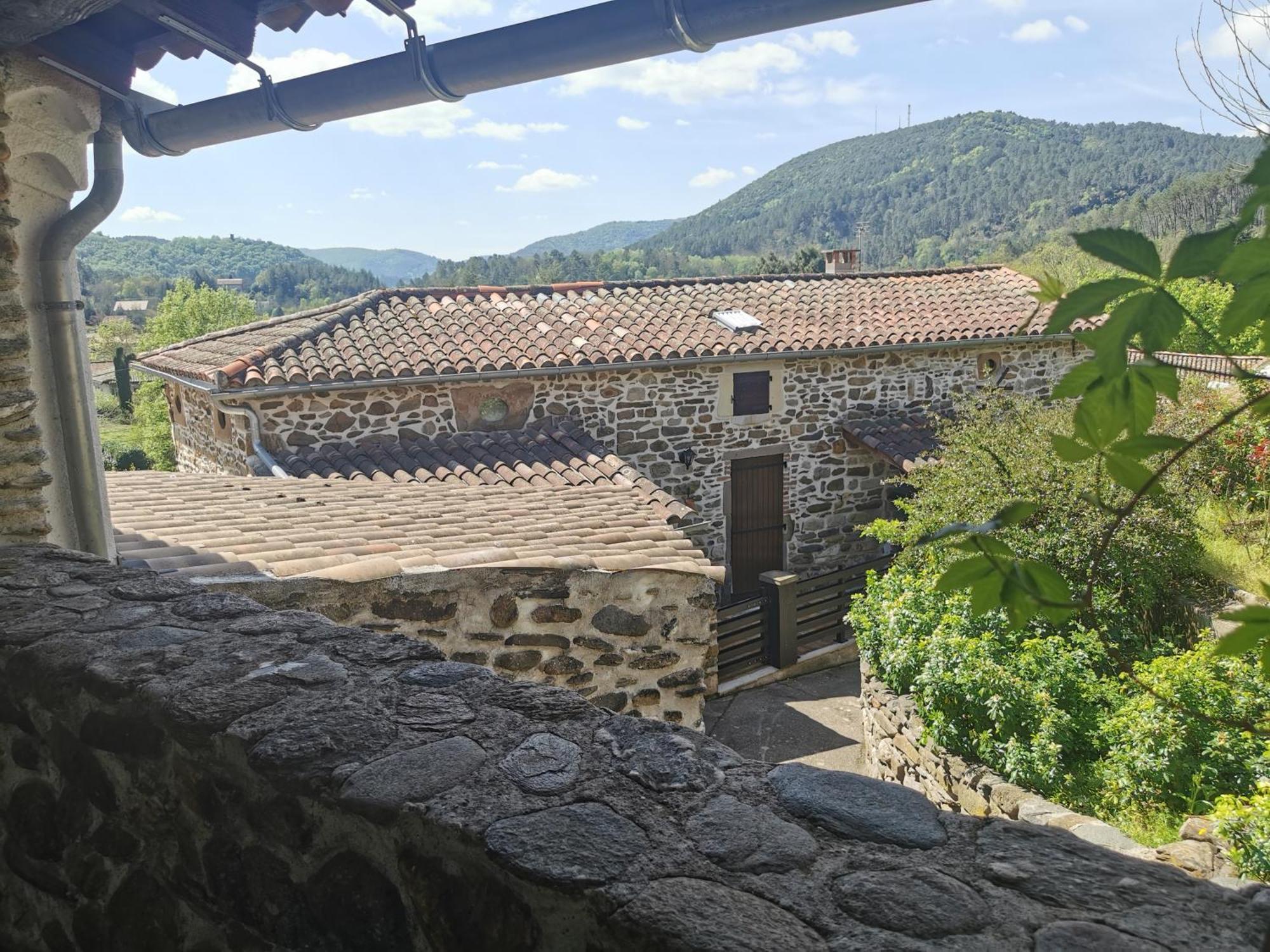 Mes Maisons Gardoises, Two Gites Sleeping 13 With Two Private Pools, Kids Room, Laundry, Disco, Free Wifi, Linen And Dog'S Are Welcome Gagnieres Экстерьер фото
