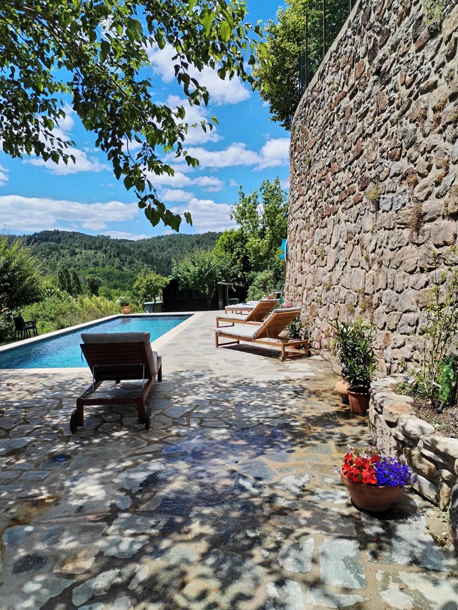 Mes Maisons Gardoises, Two Gites Sleeping 13 With Two Private Pools, Kids Room, Laundry, Disco, Free Wifi, Linen And Dog'S Are Welcome Gagnieres Экстерьер фото